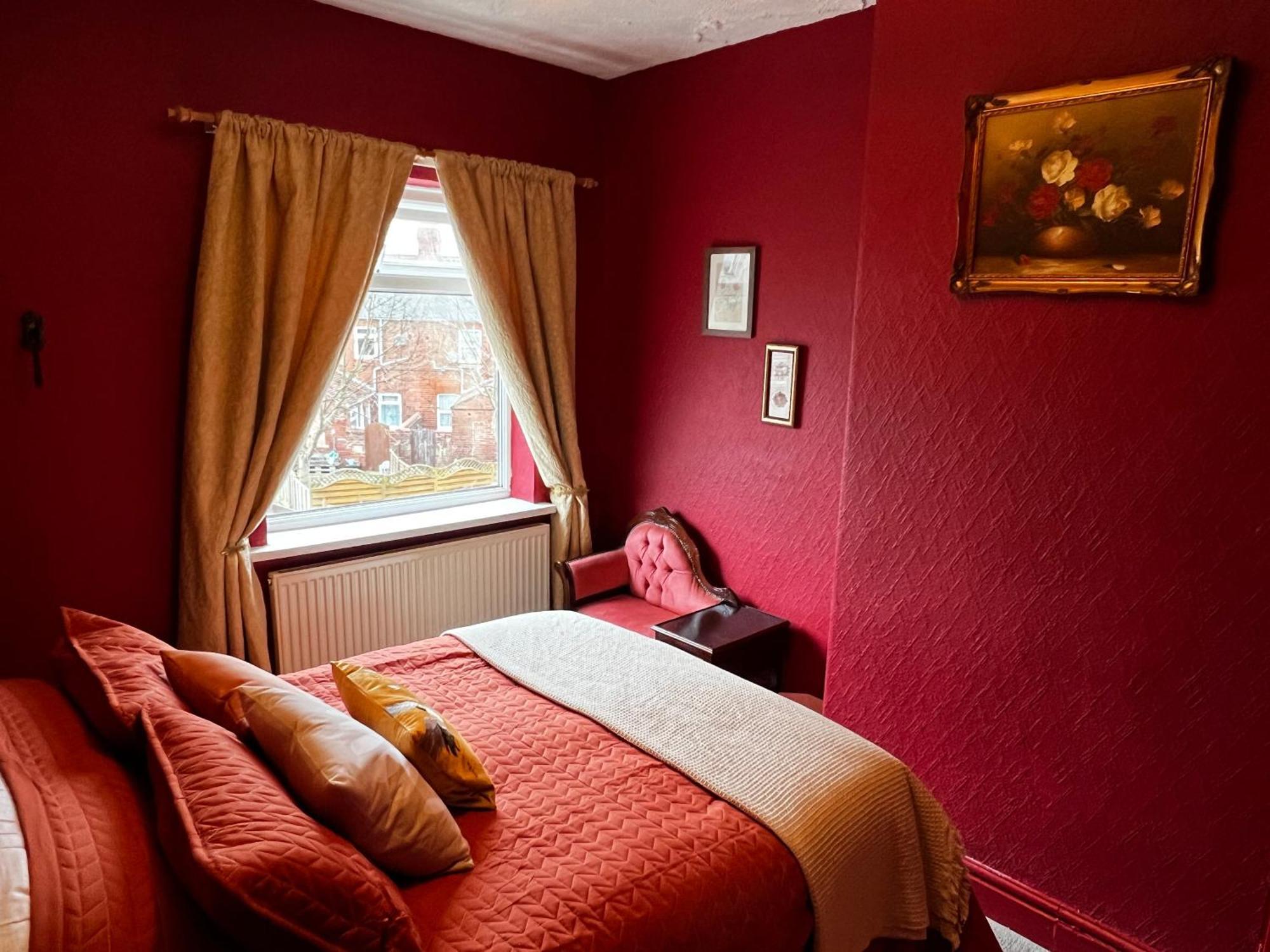 Robin'S Hollow: 2Bd Home Near Wrexham Afc Exterior foto